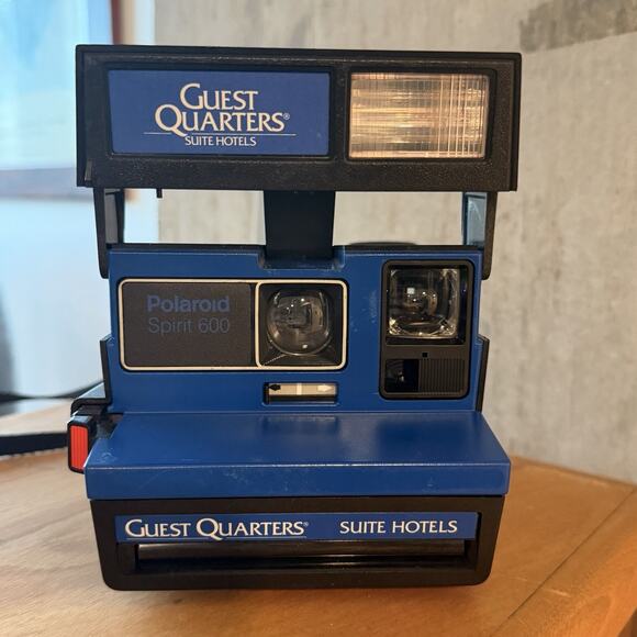 Polaroid Spirit 600 Instant Camera Suites Hotel Guest Quarters UNTESTED - Picture 7 of 11